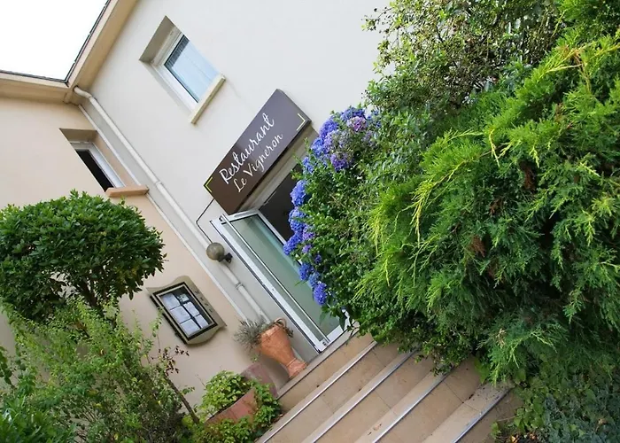Hotel De La Louee