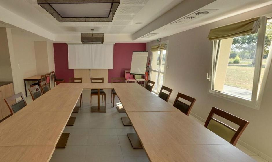 Hotel De La Louee 3*